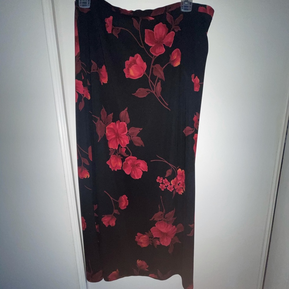 90s style midi skirt